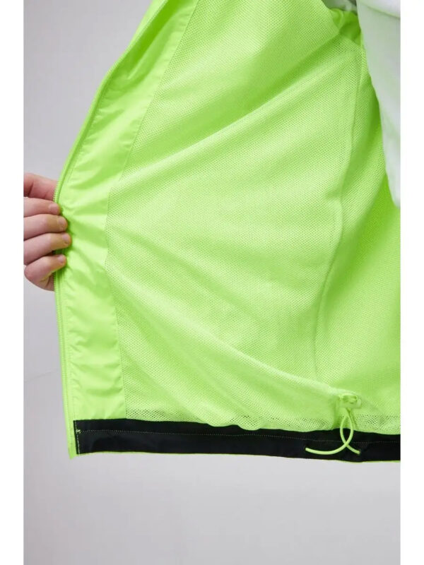 2D88A672E359115FE06386DE4553C242 KELME. Куртка WINDPROOF 3801241/3803241.904